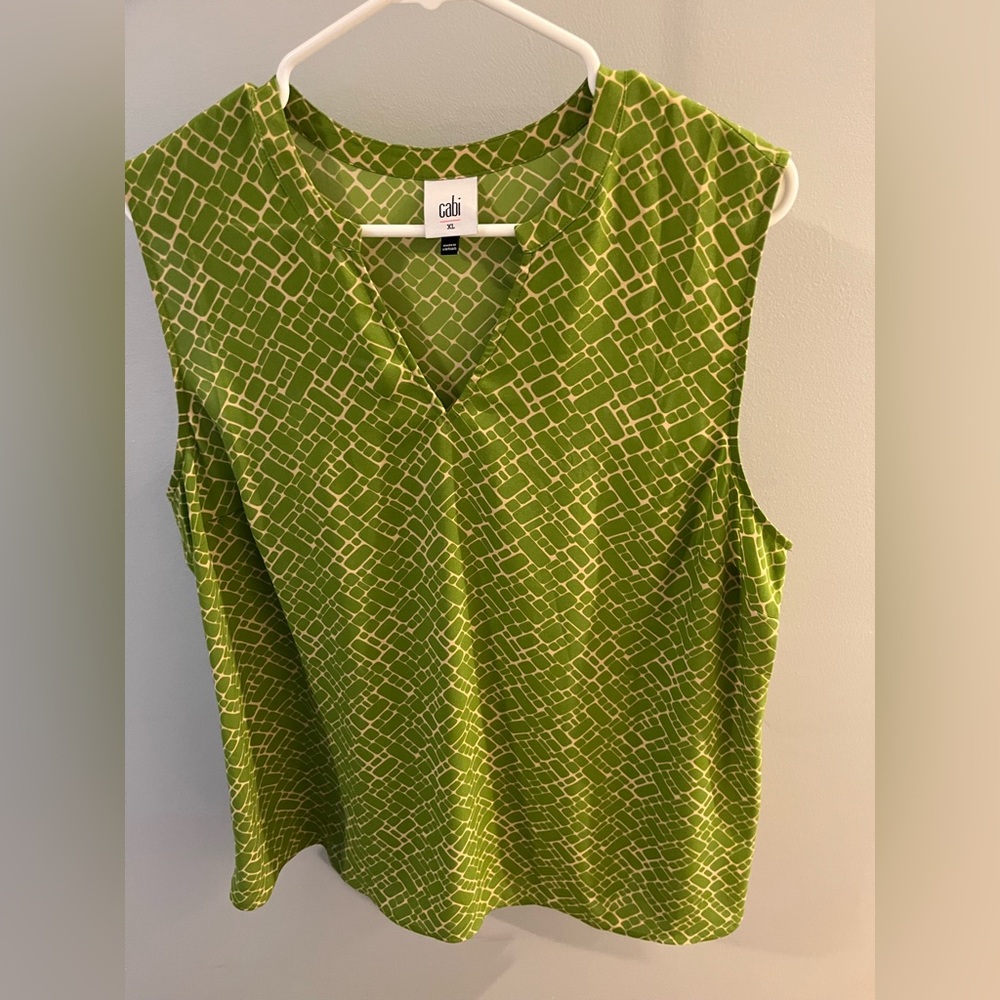 Cabi top
